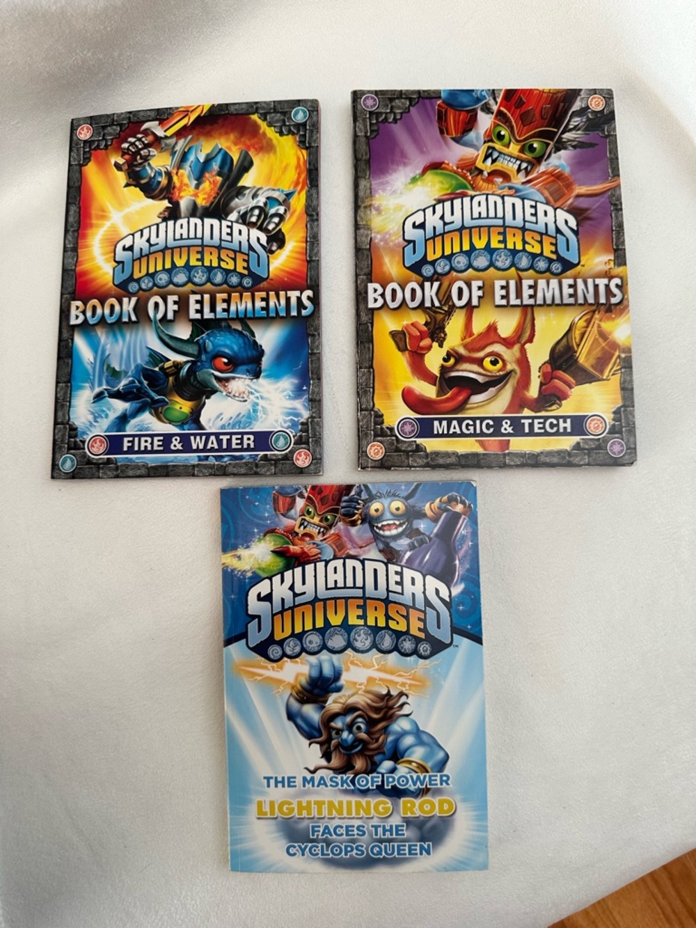 EUC Skylanders Universe Book Lot of 3